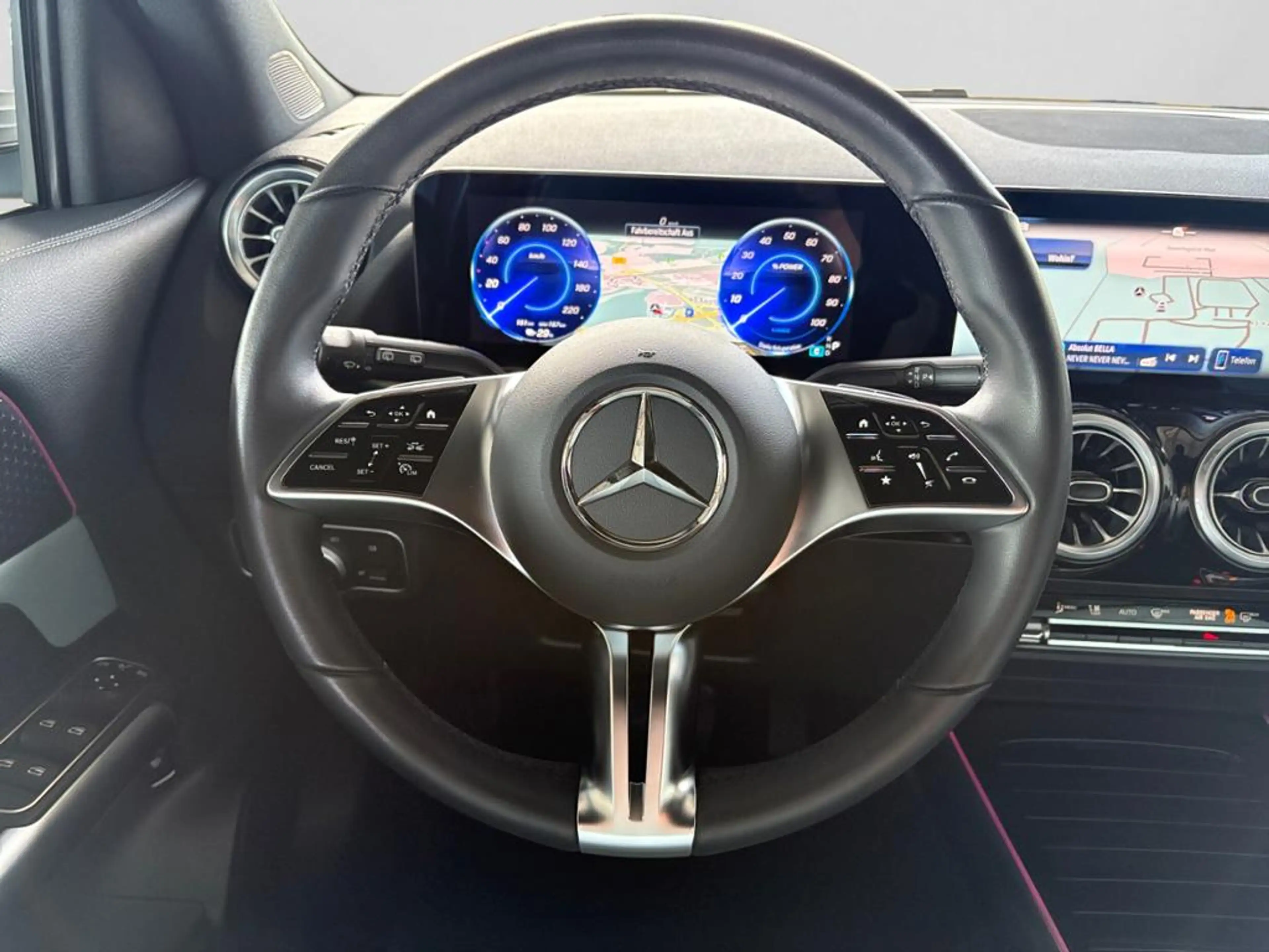 Mercedes-Benz EQA 250 + PROGRESSIVE|LED|AMBI|TEMP|KAM|SHZ|LHZ — photo 13