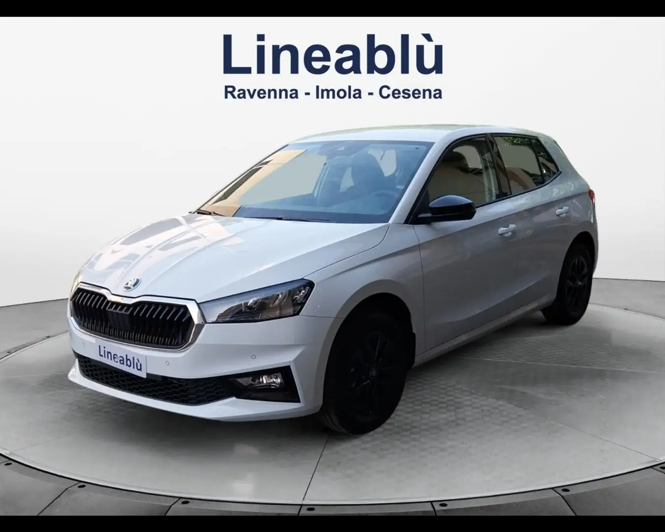 Skoda Fabia Young Edition 1.0 MPI 59 kW (80 CV) 5 marce - man Bianco - 1