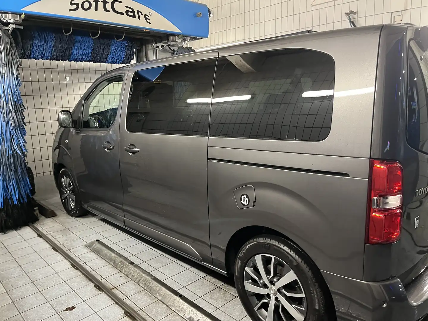 Toyota Proace L1 Team Deutschland Grau - 2