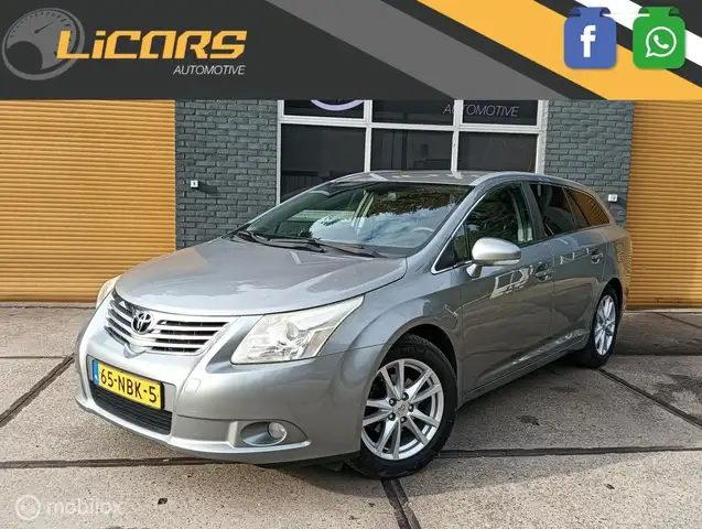 Toyota Avensis 2.0 VVTi Wagon automaat Navi/camera/trekhaak