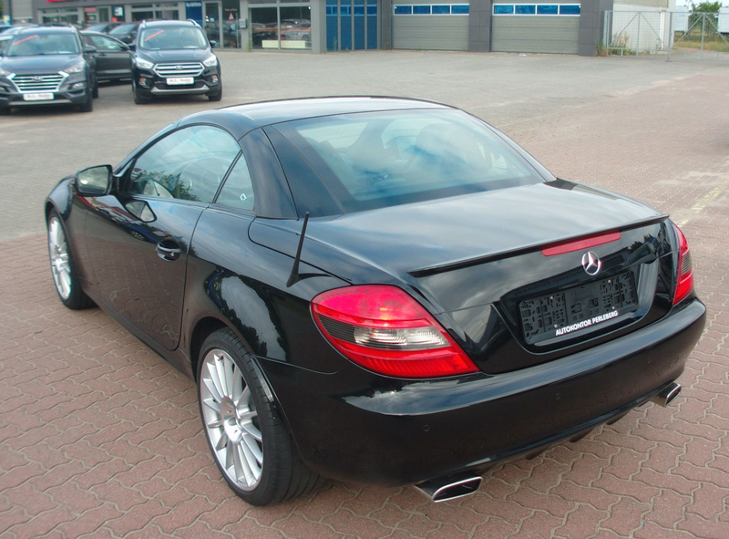 Mercedes-Benz SLK 200 Roadster .Vollleder.Xenon.Navi.Airscarf — photo 23