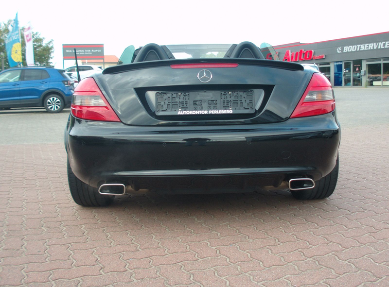 Mercedes-Benz SLK 200 Roadster .Vollleder.Xenon.Navi.Airscarf — photo 5