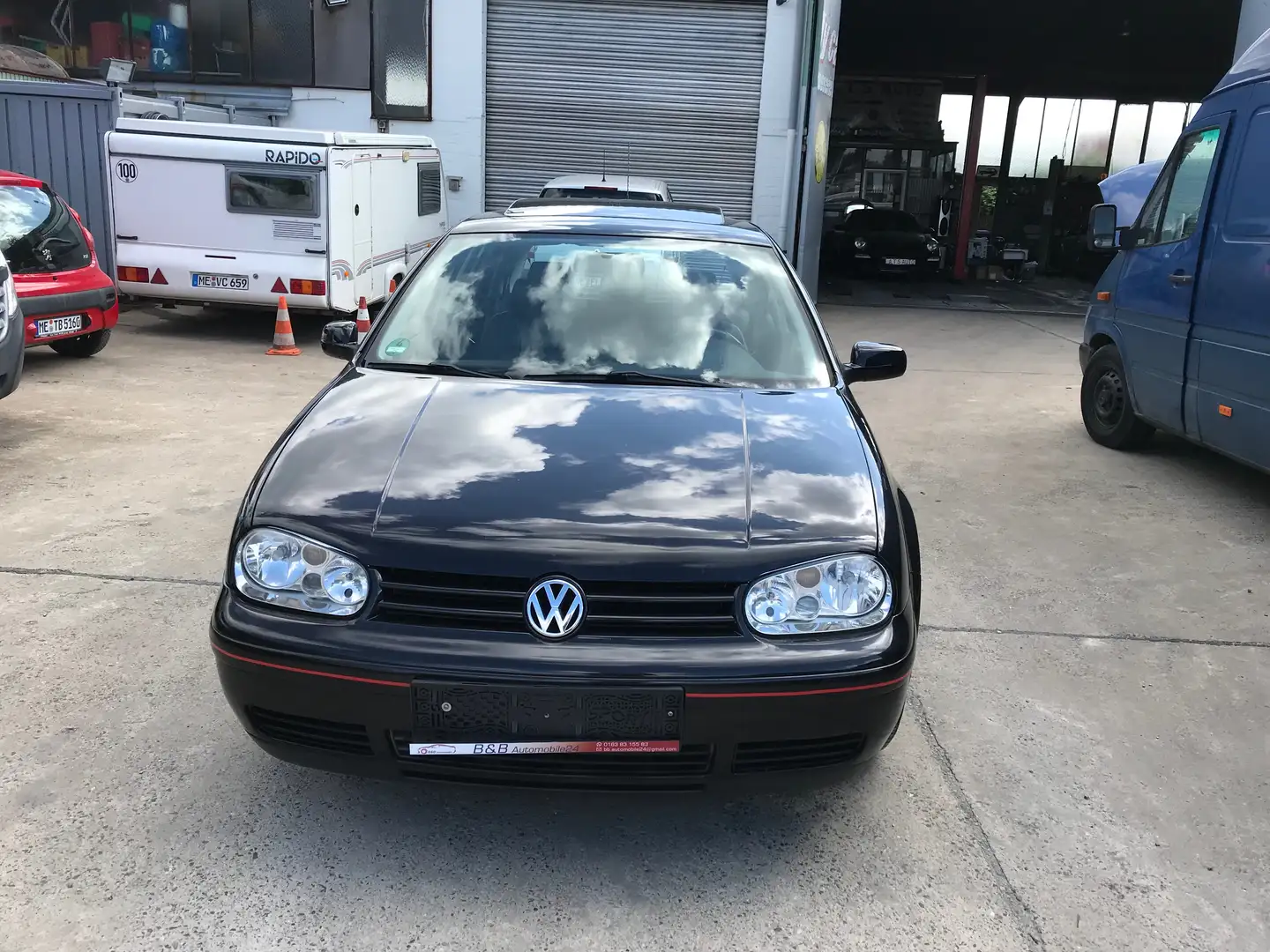 Volkswagen Golf 1.6 Trendline Klimaanlage,Schiebedach Noir - 2