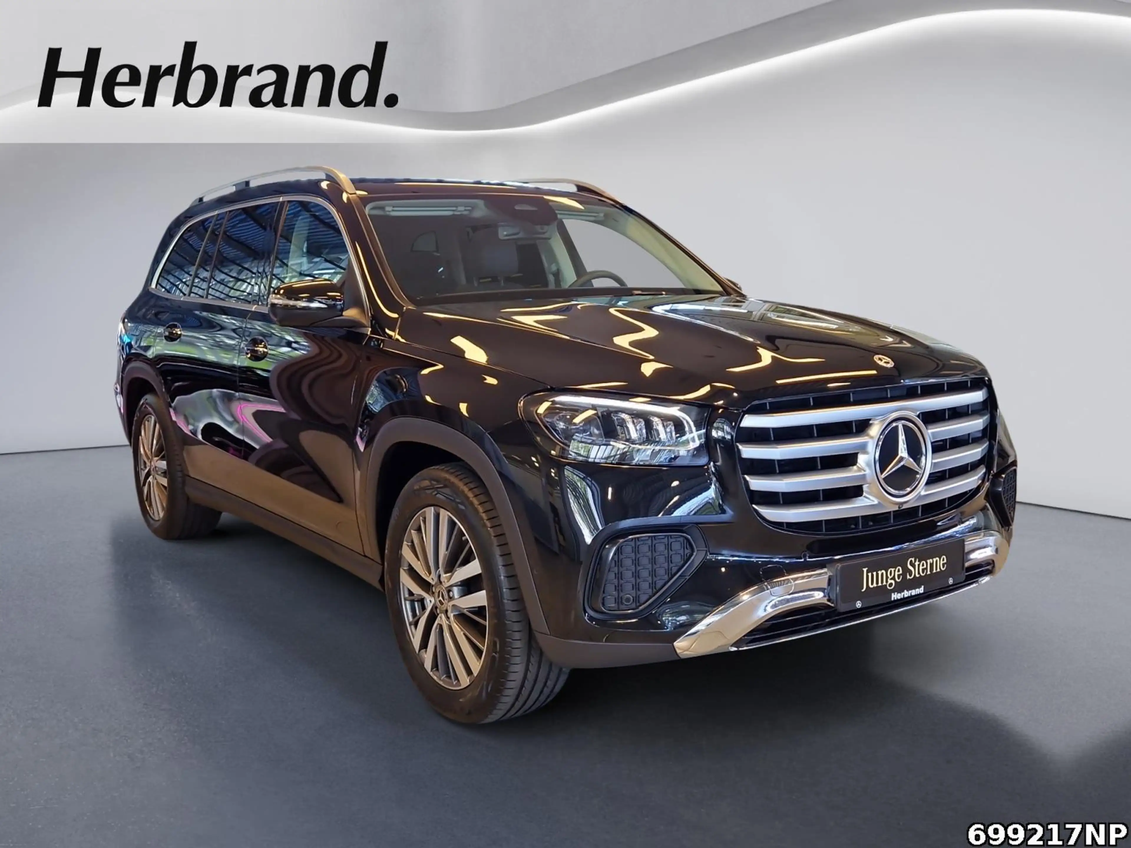 Mercedes-Benz GLS 350 d 4M 7-Sitze Airmatic Pano AHK Burmester — photo 2