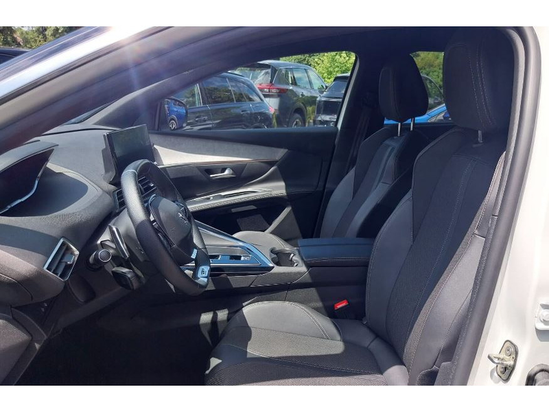Peugeot 5008 1.2 puretech 131 GT-LINE EAT8 — photo 8