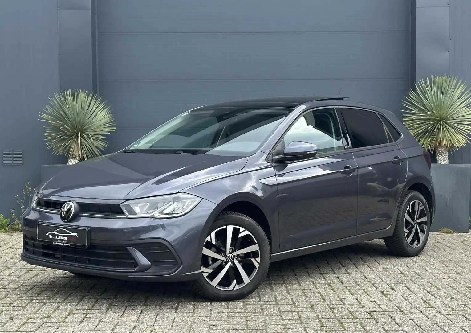 Volkswagen Polo 1.0 TSI R-Line Gris - 2