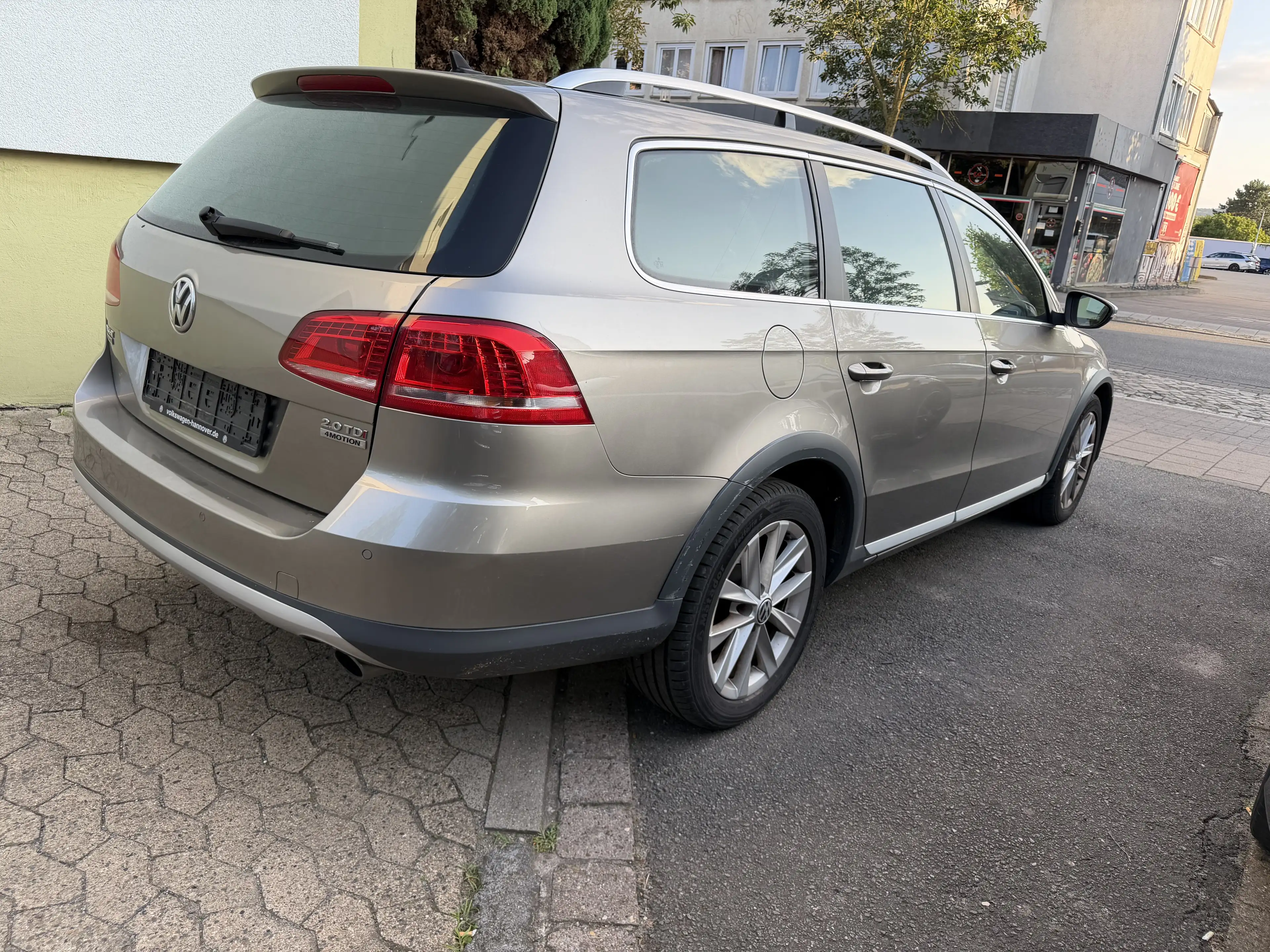 Volkswagen Passat Alltrack Basis BMT 4Motion — photo 3