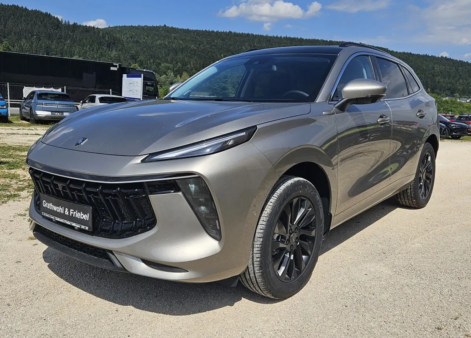 DFSK Forthing 5 1.5 T-GDI 7-DCT MY24*All-Inclusive Beige - 1