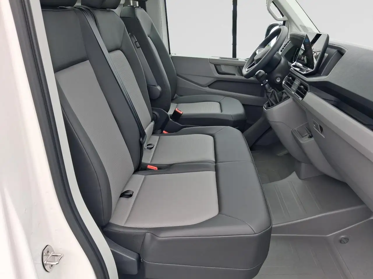 Volkswagen Crafter 2026 — фото 10