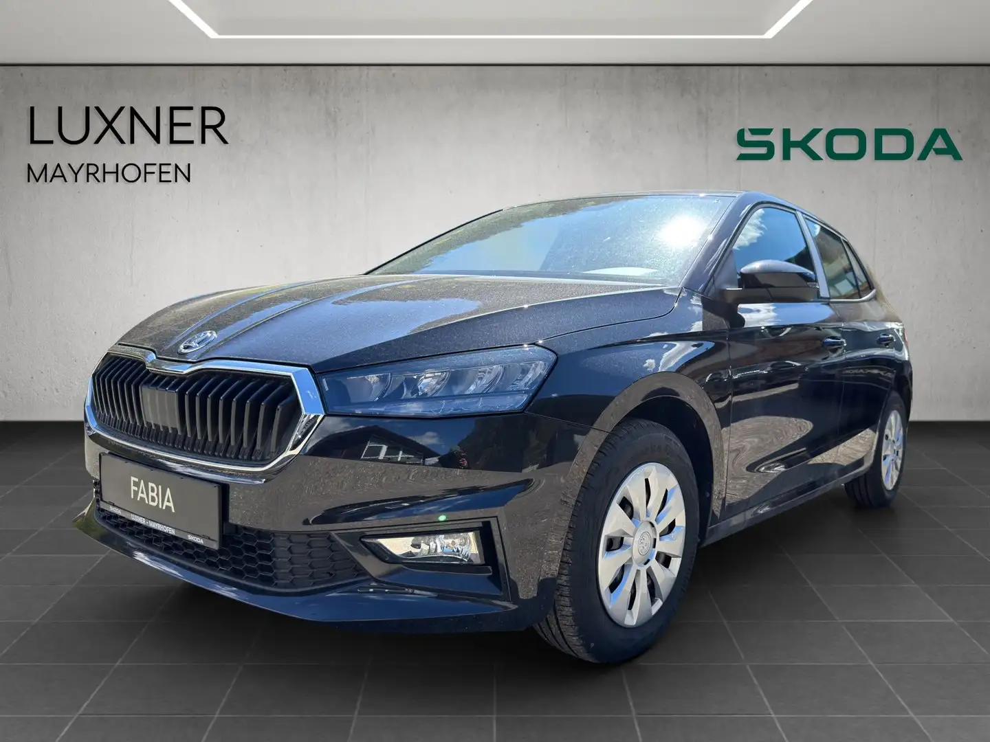Skoda Fabia Essence TSI Schwarz - 1