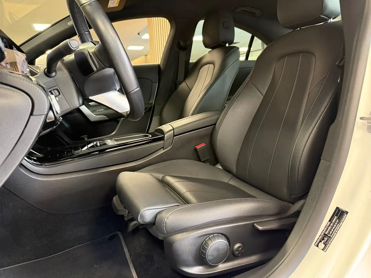 Mercedes-Benz CLA Star Edition Luxury Line NAVI LED CLIMATE CRUI, миниатюра 27