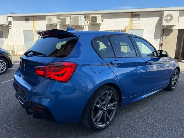 BMW 1 Series view 5
