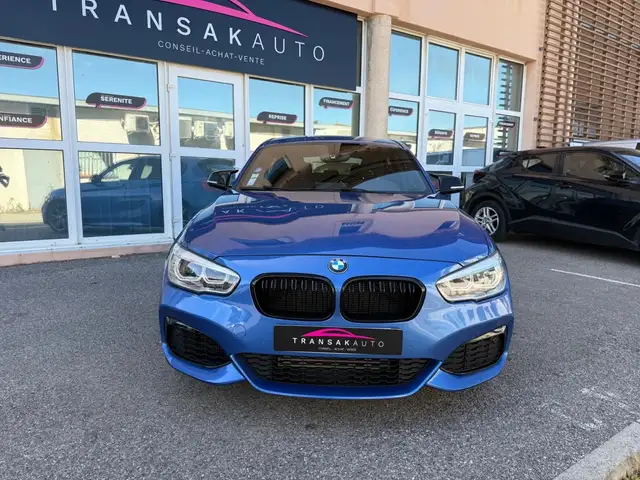 BMW 1 Series view 2