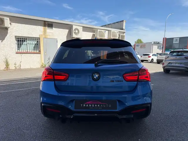 BMW 1 Series view 6