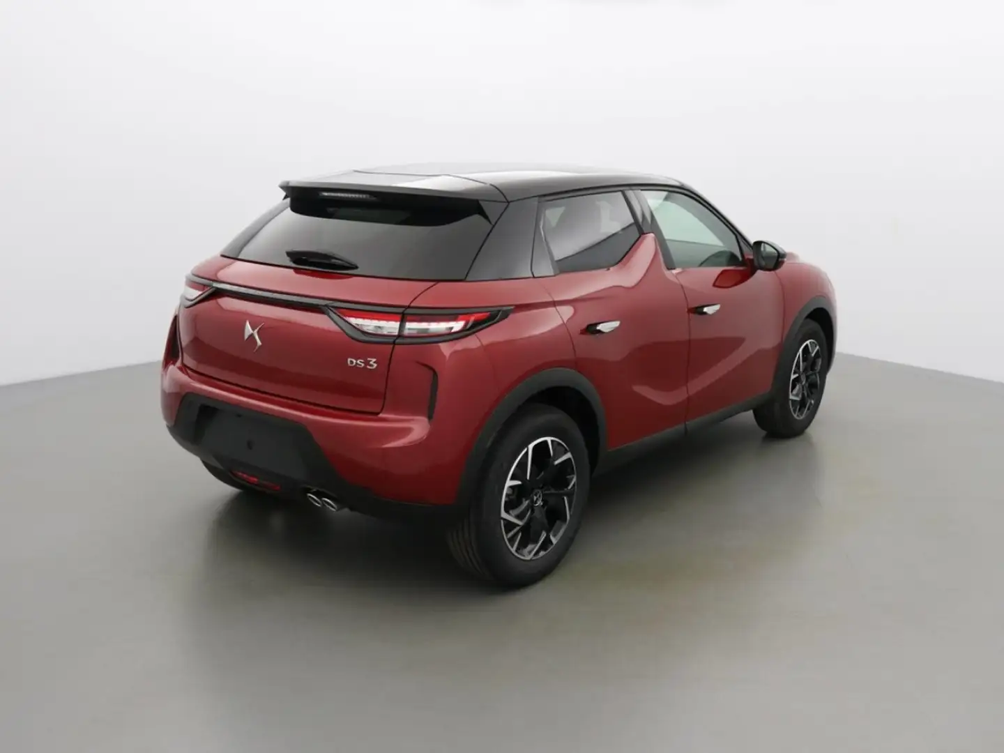DS Automobiles DS 3 Crossback BASTILLE 130 HDI EAT8 - 1
