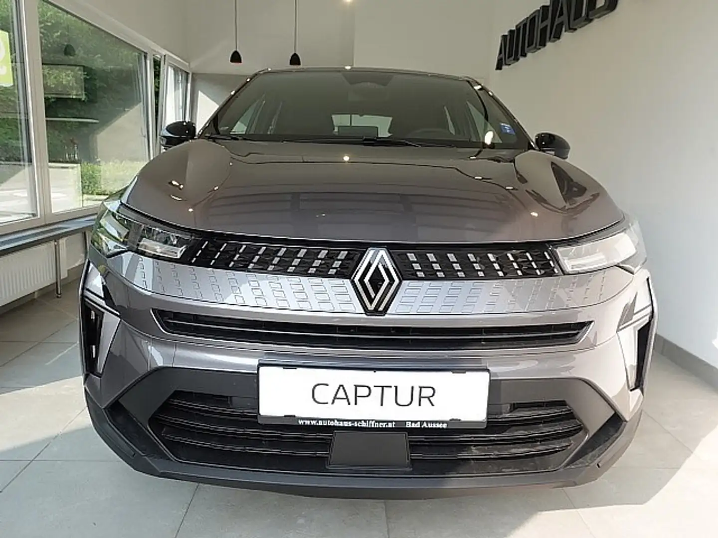 Renault Captur TCe 90 Evolution Grijs - 2