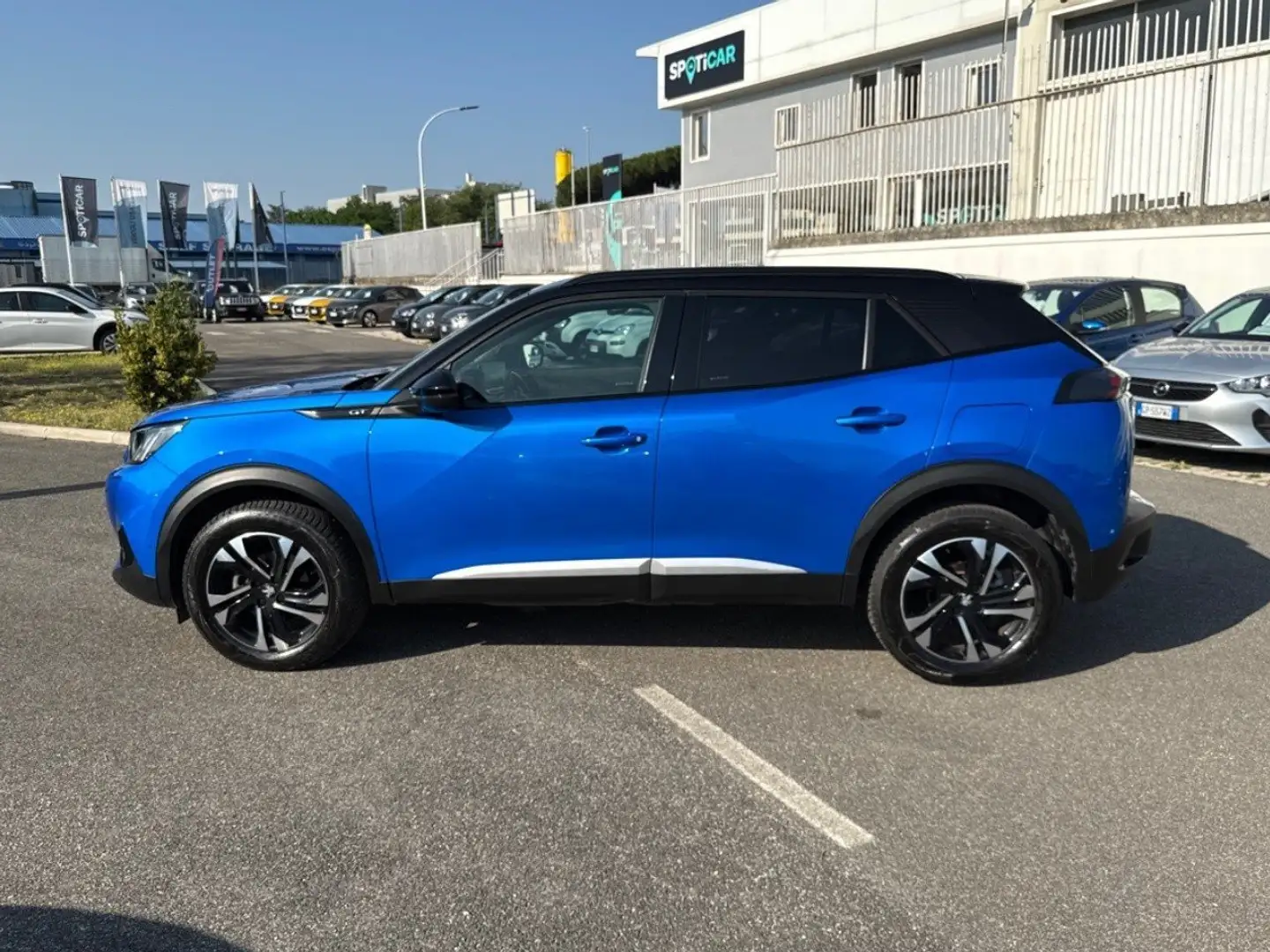 Peugeot 2008 PureTech 130 GT S/S Blauw - 2