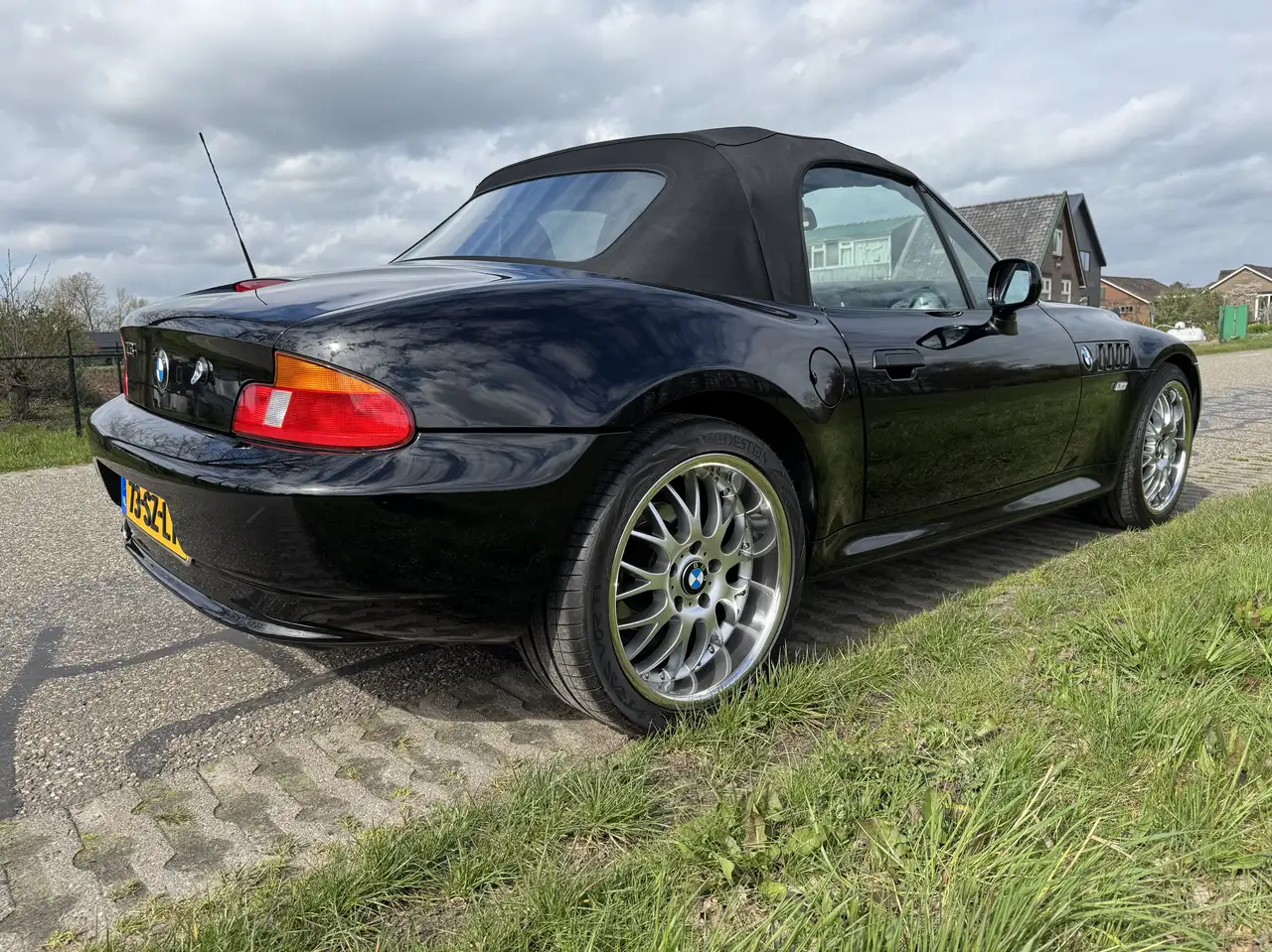 BMW X1 1.9, foto 3