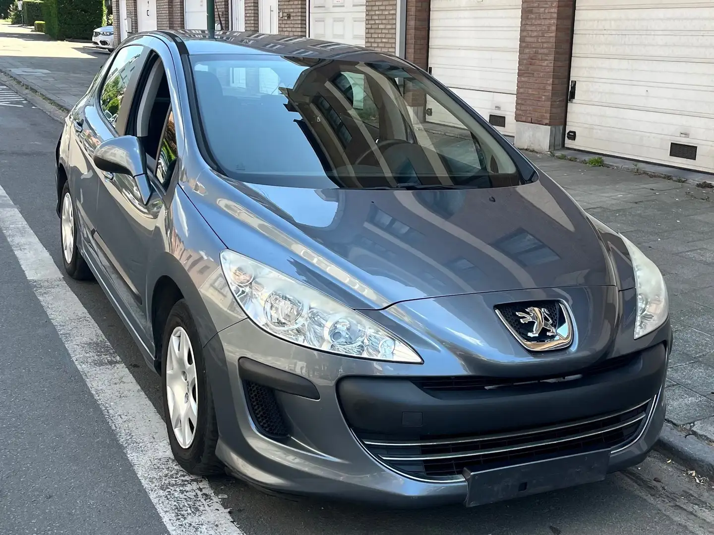 Peugeot 308 1.4i Confort Pack - 1