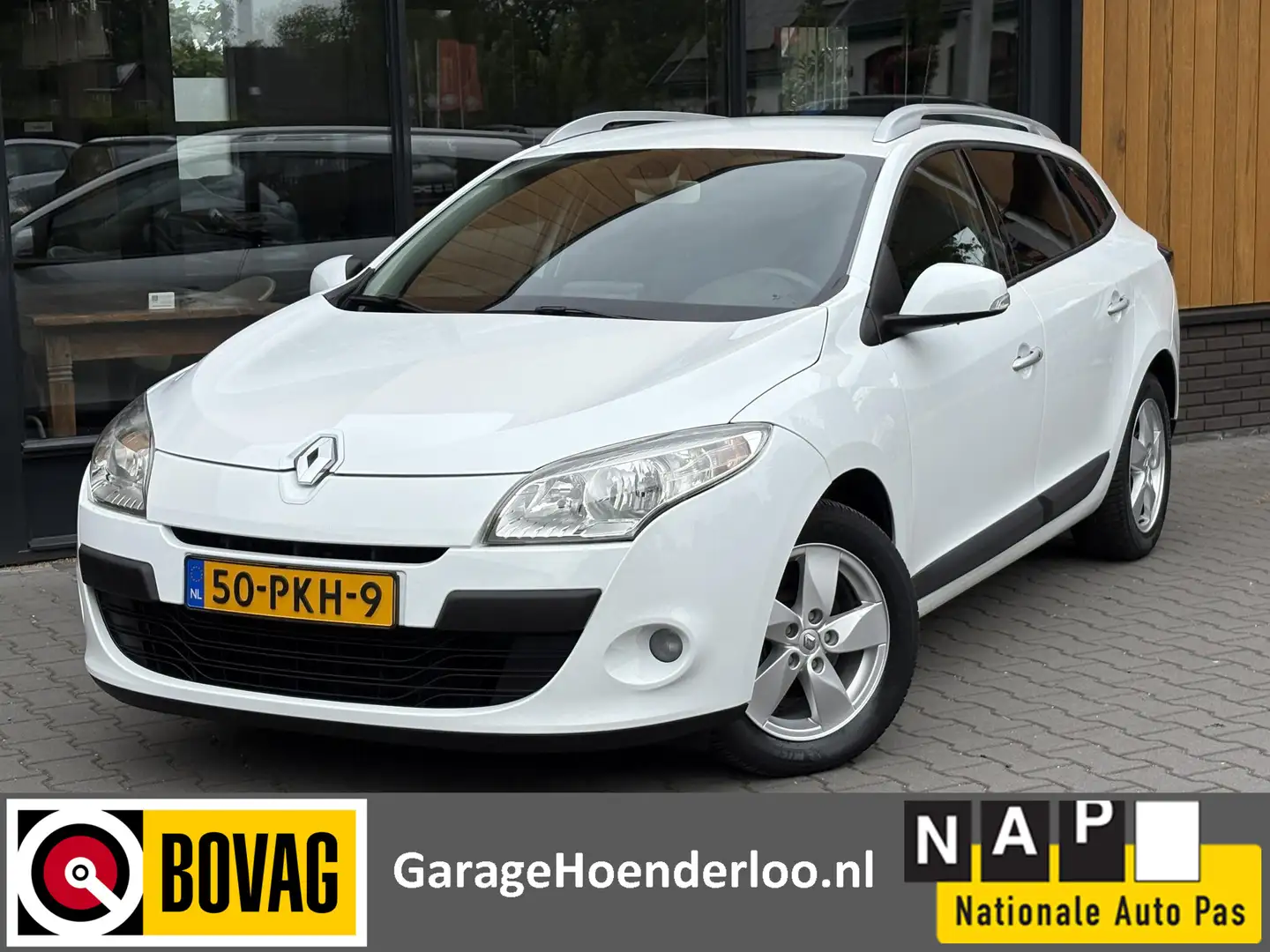 Renault Megane Estate 1.6 Dynamique Navigatie, Cruise control. Beyaz - 1
