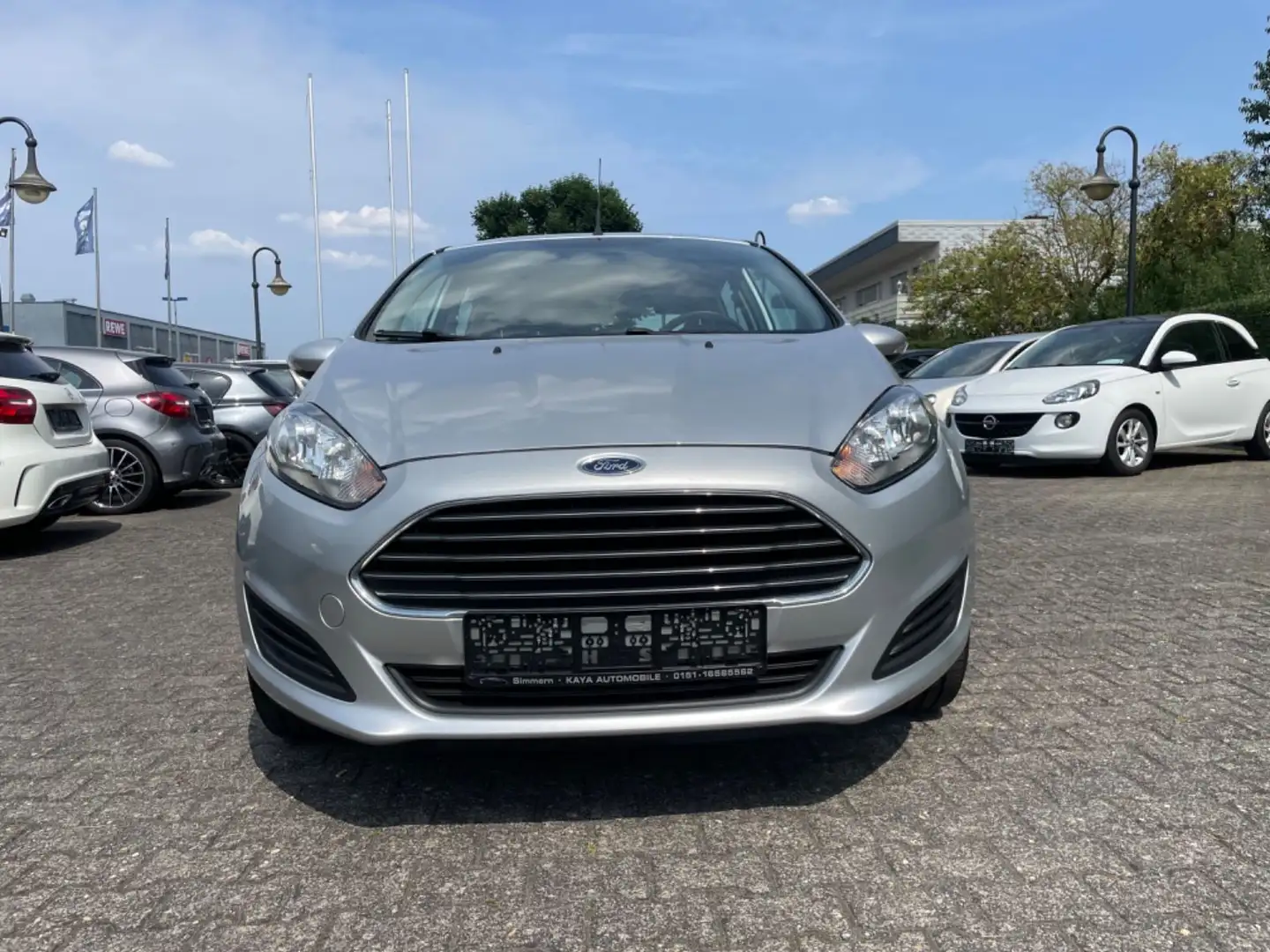 Ford Fiesta Silber - 2