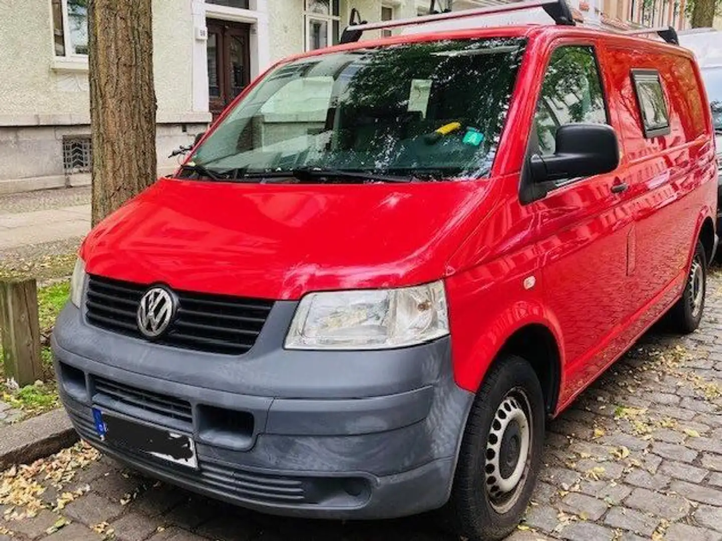 Volkswagen T5 Rot - 1