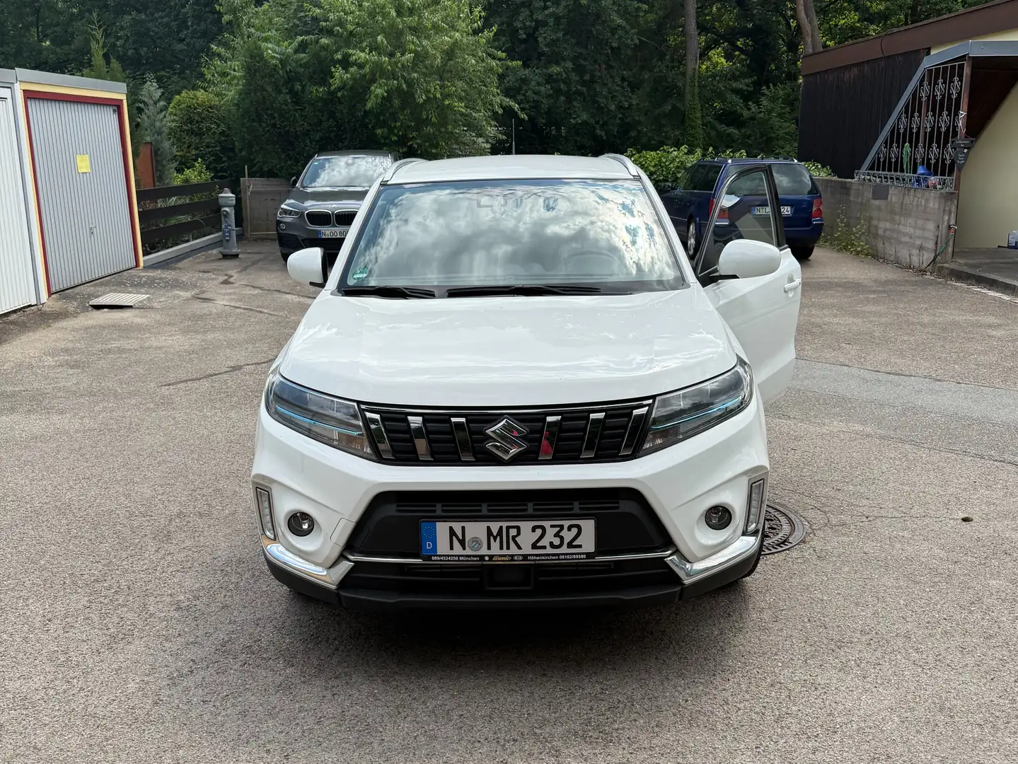 Suzuki Vitara Vitara 1.4 Boosterjet Hybrid Comfort Weiß - 2