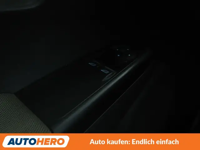 Ford Tourneo Courier view 25