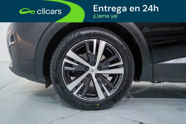Peugeot 3008 view 11