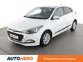 Hyundai i20 1.1 CRDi Passion*TEMPO*PDC*LIM*SHZ*ALU* Weiß - thumbnail 1