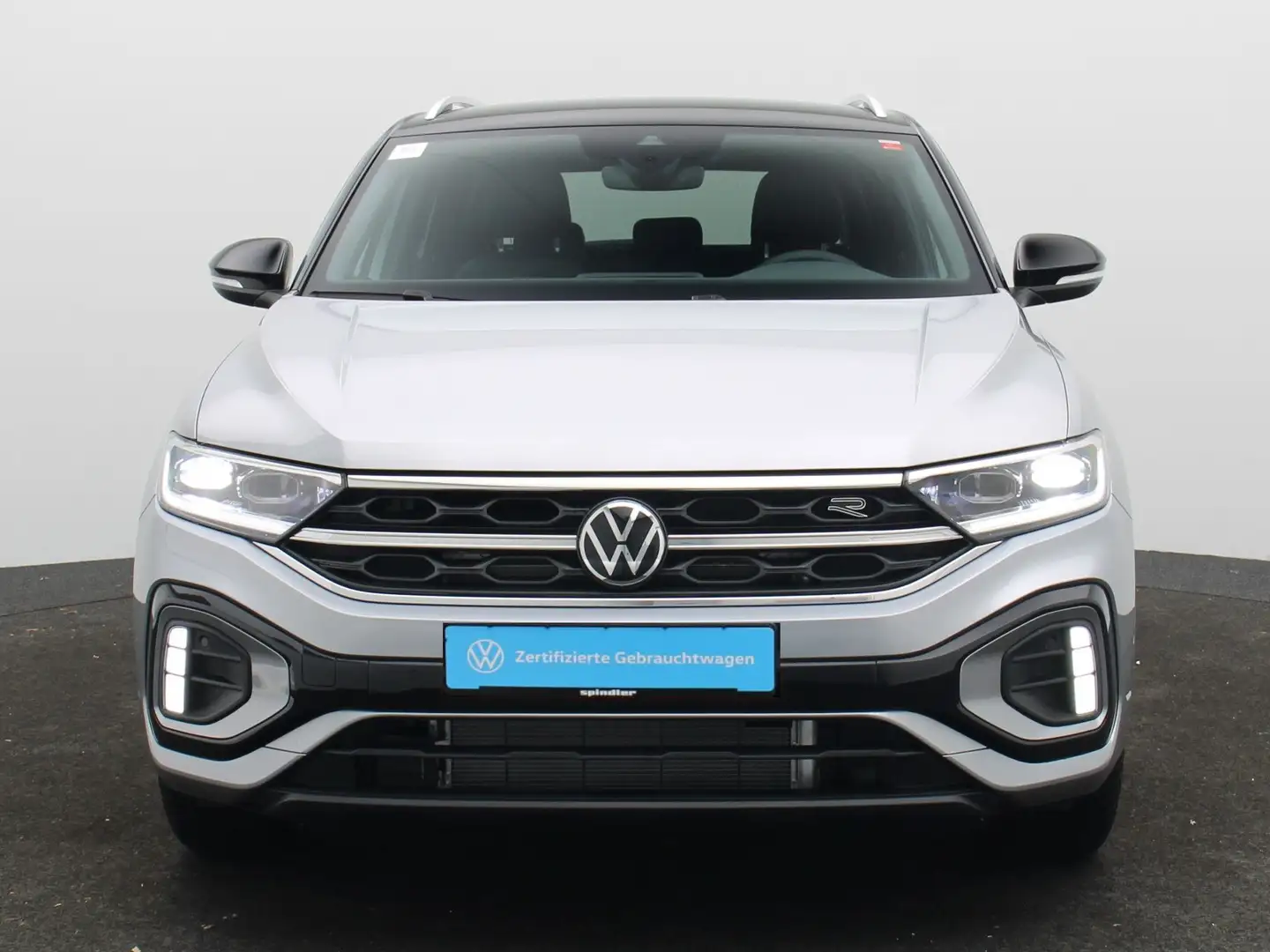 Volkswagen T-Roc R-Line 1.5 TSI DSG / LED+, Navi, RFK, PDC Silber - 2