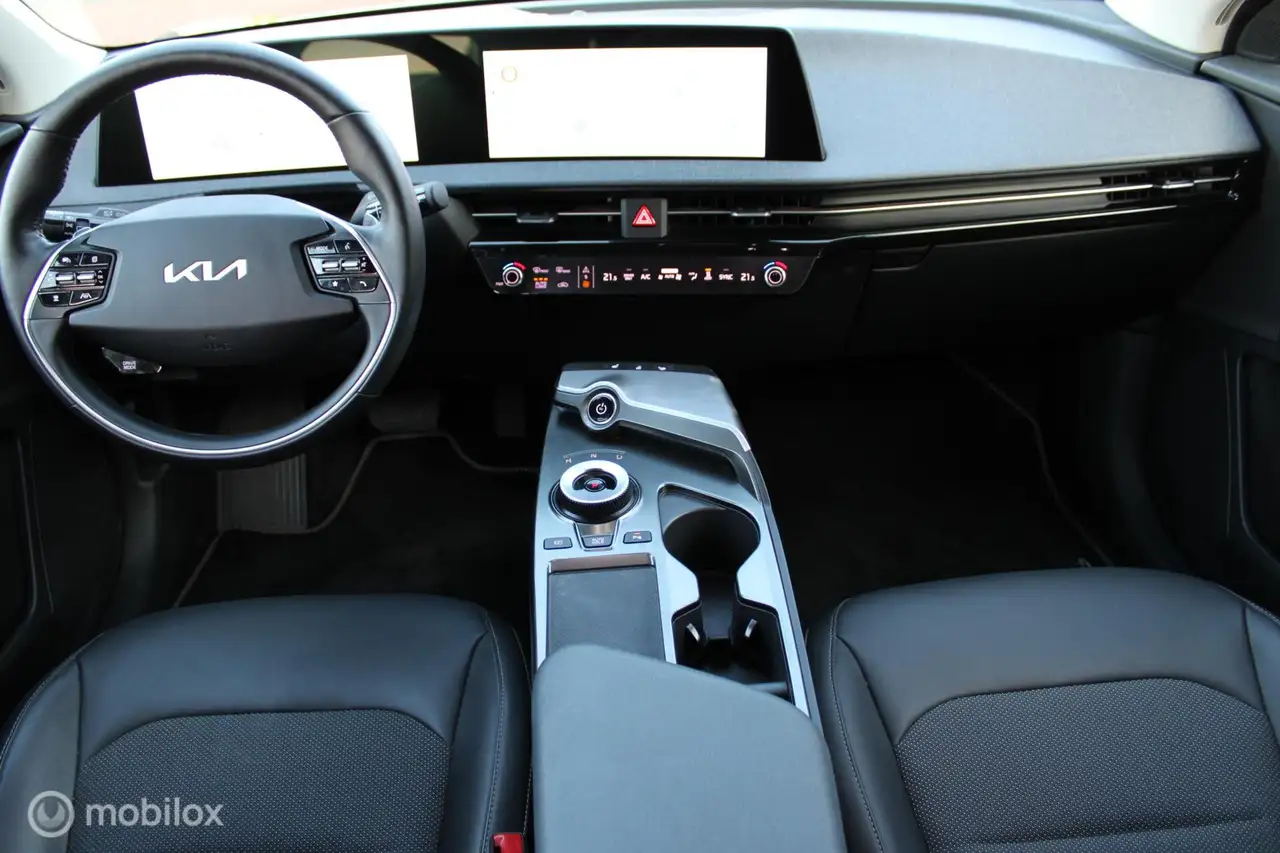 Kia EV6 Light Edition 58 kWh, 3 fase, Stoel-stuurverwarmin 4