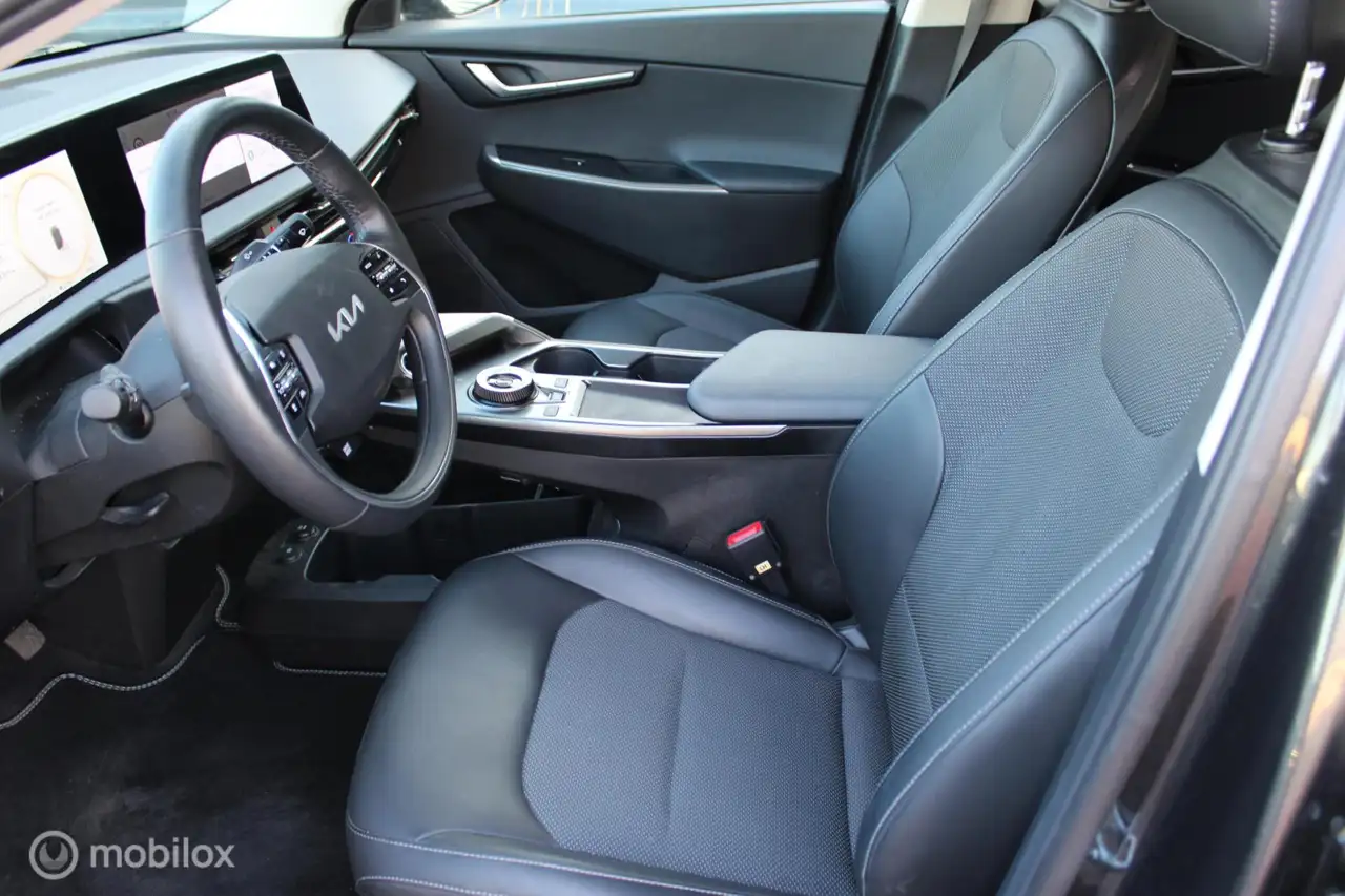 Kia EV6 Light Edition 58 kWh, 3 fase, Stoel-stuurverwarmin 15