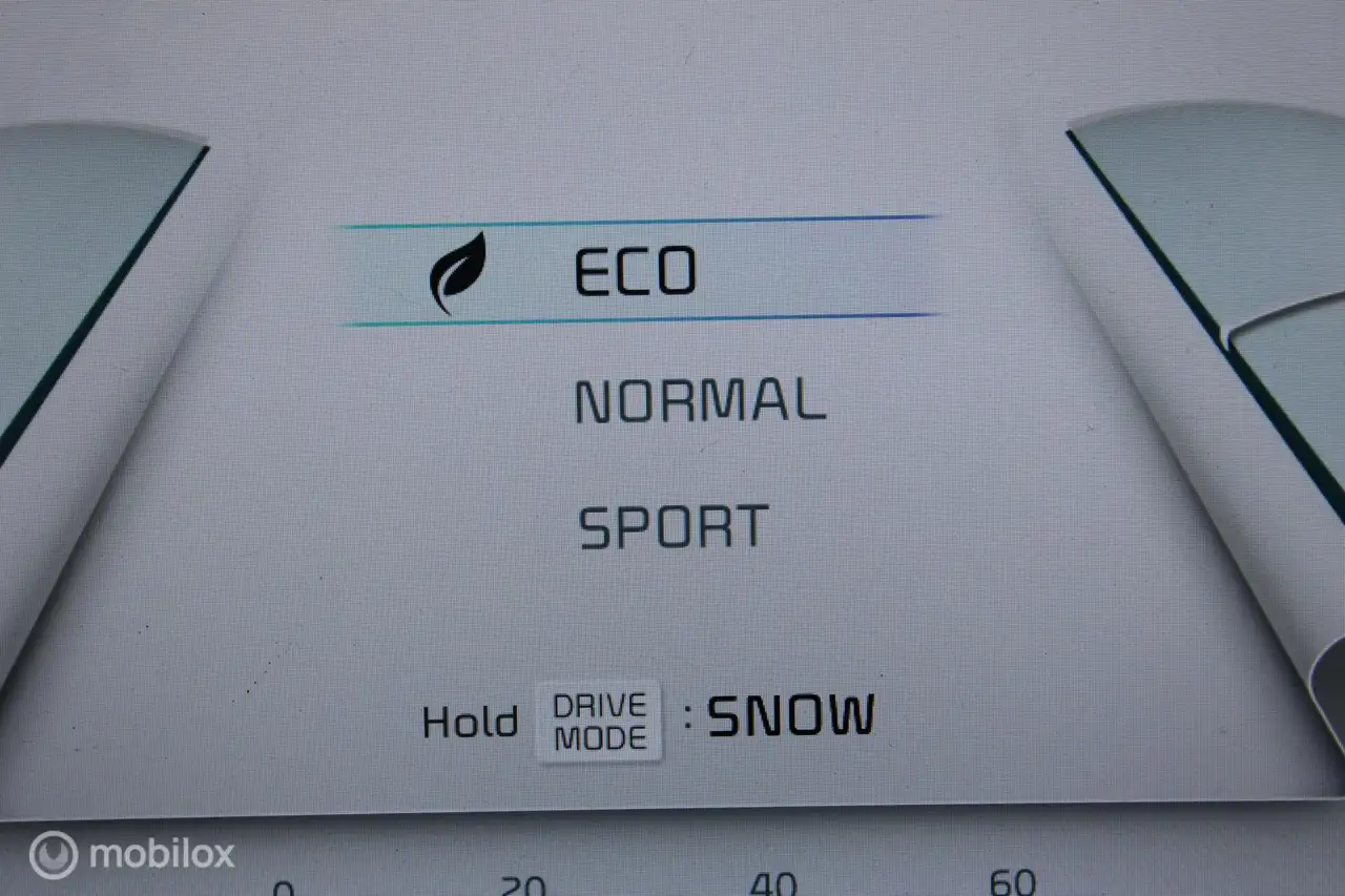 Kia EV6 Light Edition 58 kWh, 3 fase, Stoel-stuurverwarmin 28