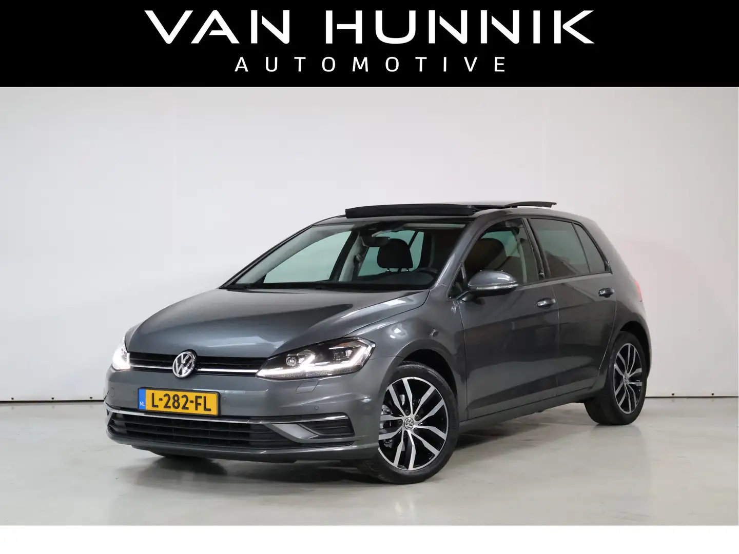 Volkswagen Golf 1.4 TSI Highline | Pano | Acc | Dealer Oh | Automa Grau - 1