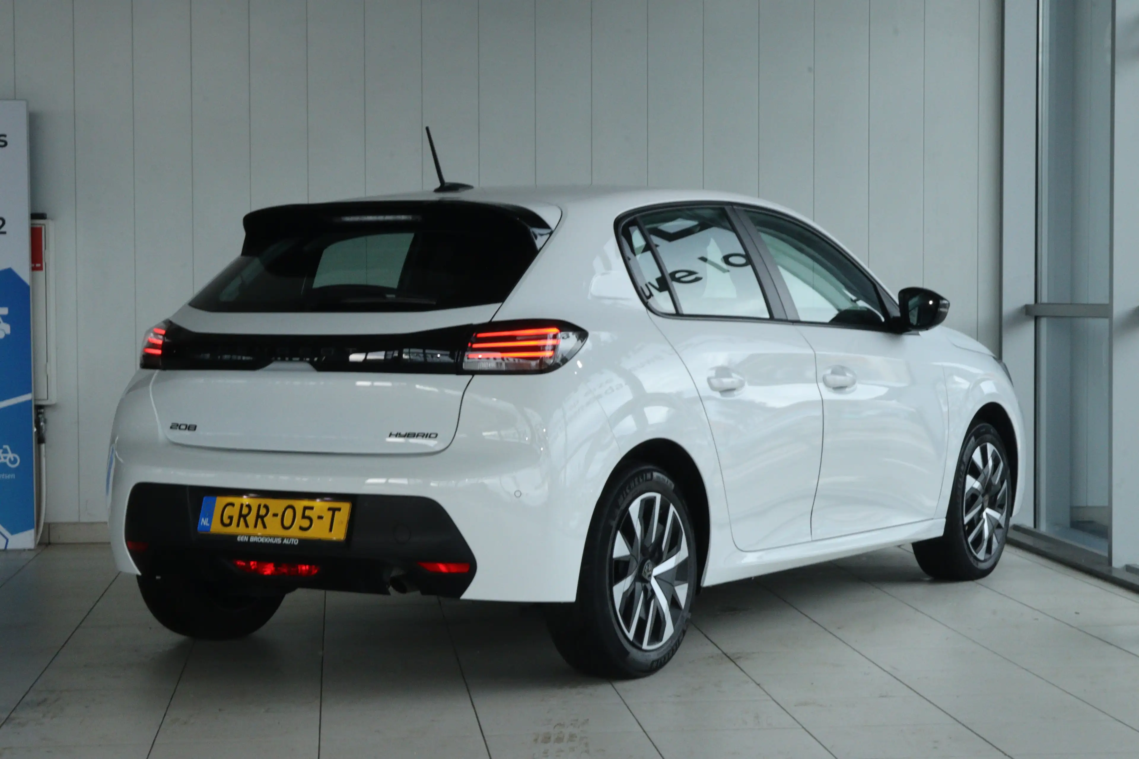 Peugeot 208 Hybrid 110 e-DCS6 Active | Cruise Control | Carpla — photo 2