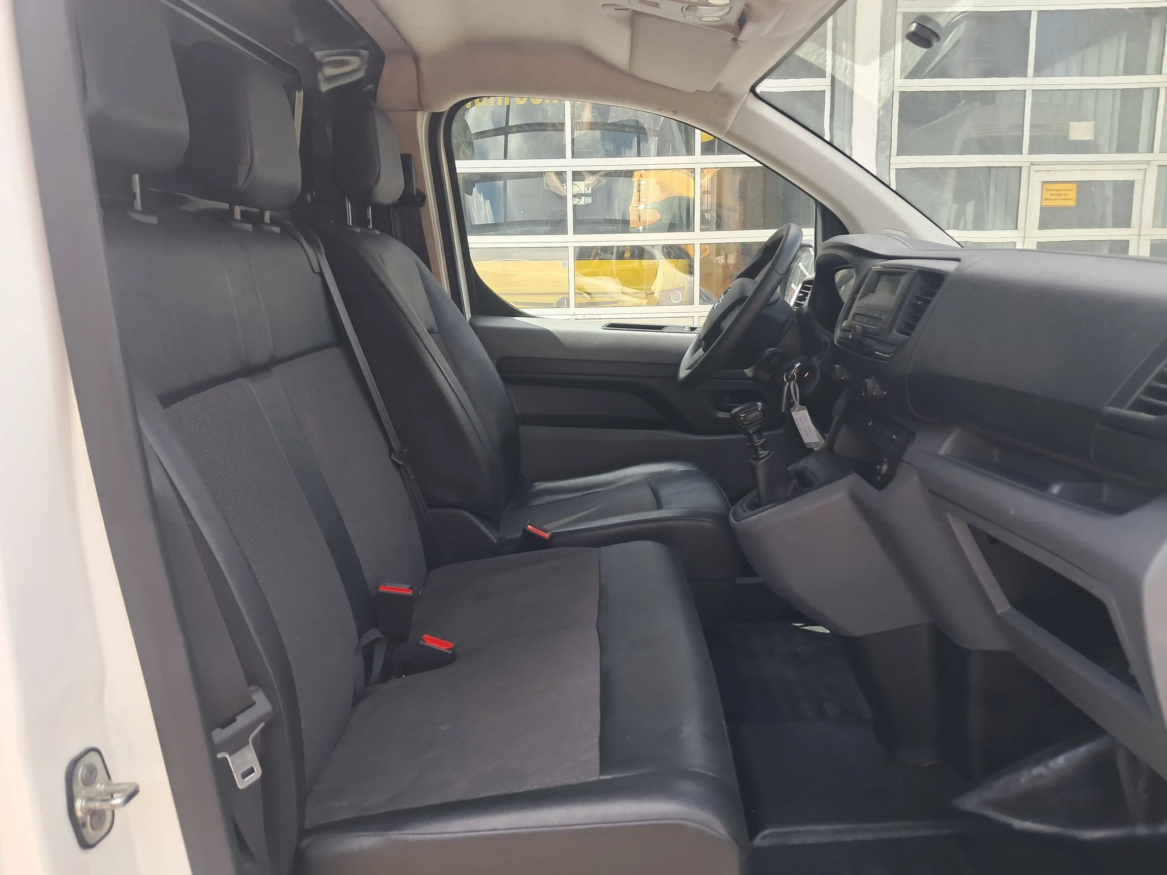 Opel Vivaro Vivaro 1.5 D 1.5 D Cargo S Selection — photo 10
