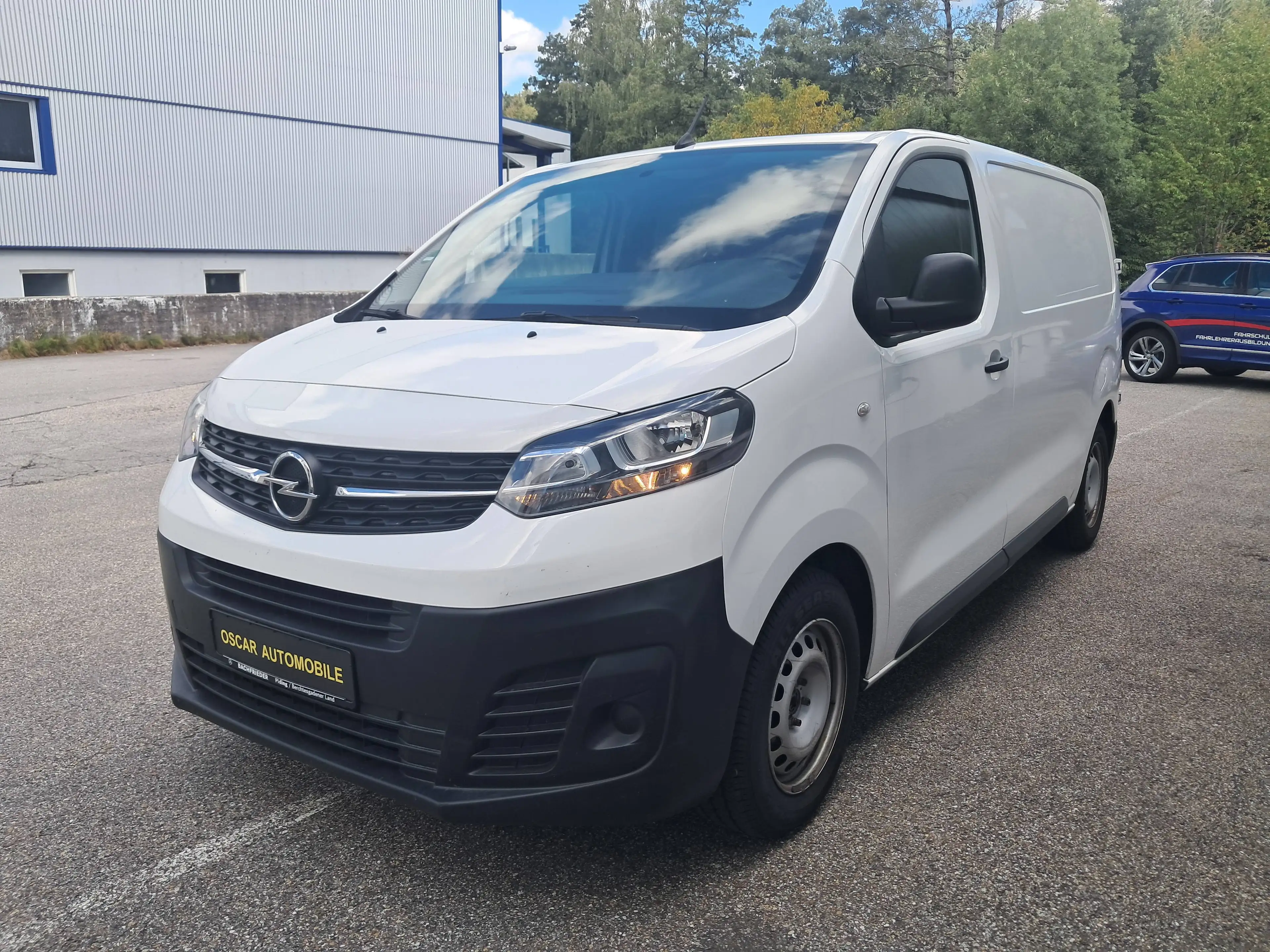 Opel Vivaro Vivaro 1.5 D 1.5 D Cargo S Selection — photo 2