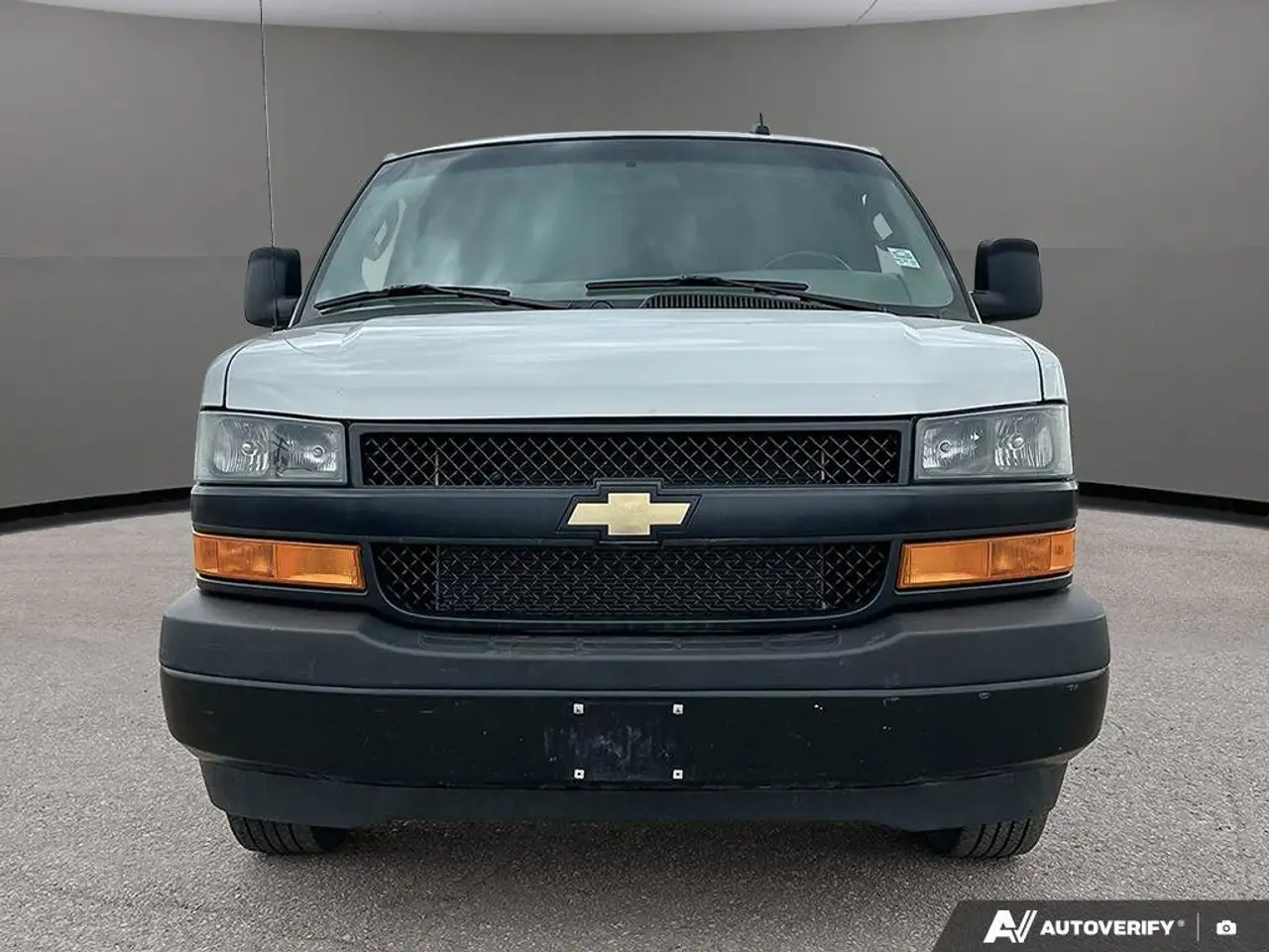 Chevrolet Express 2500 снимка Chevrolet Express 2500