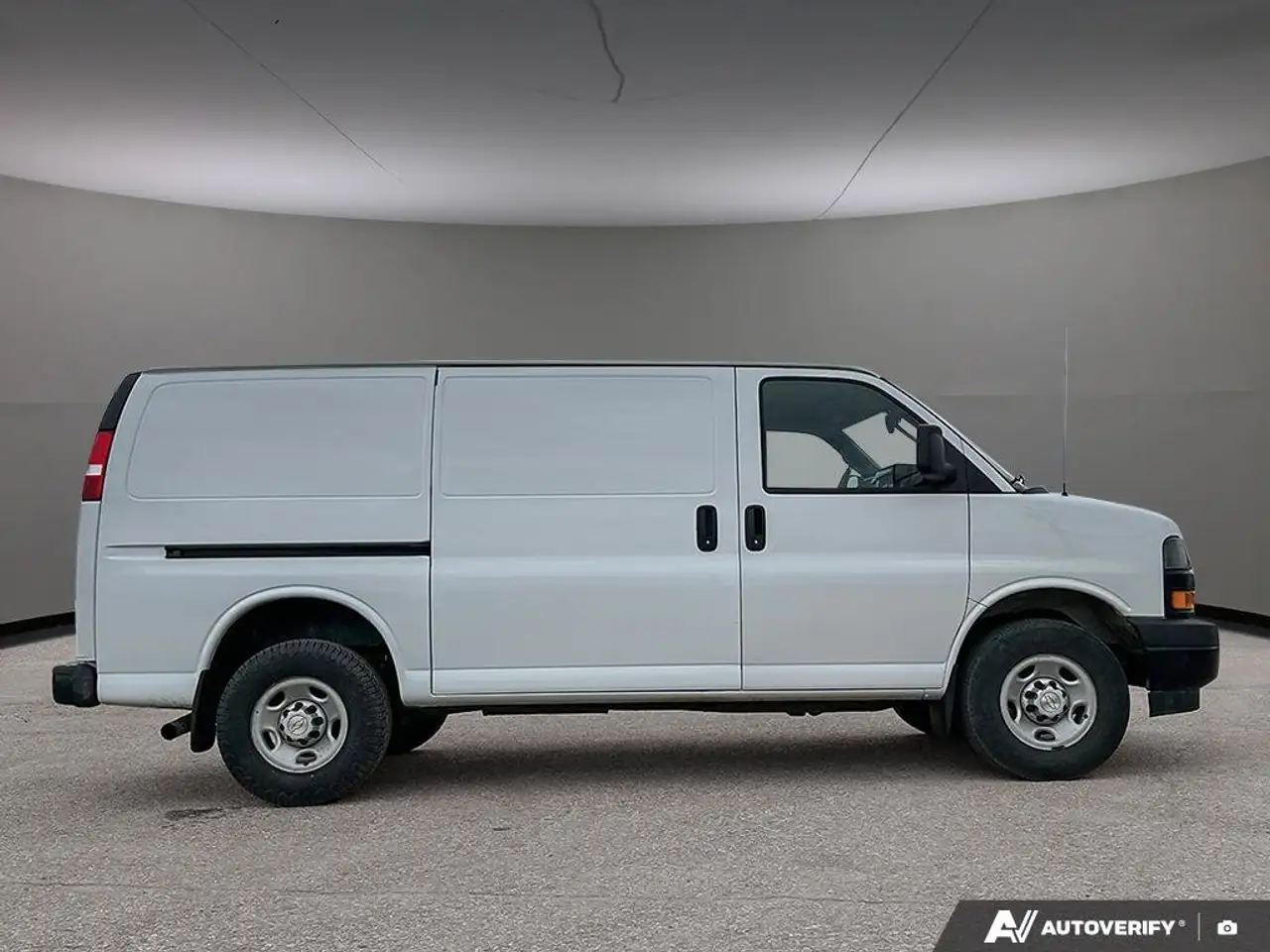 Chevrolet Express 2500 снимка Chevrolet Express 2500