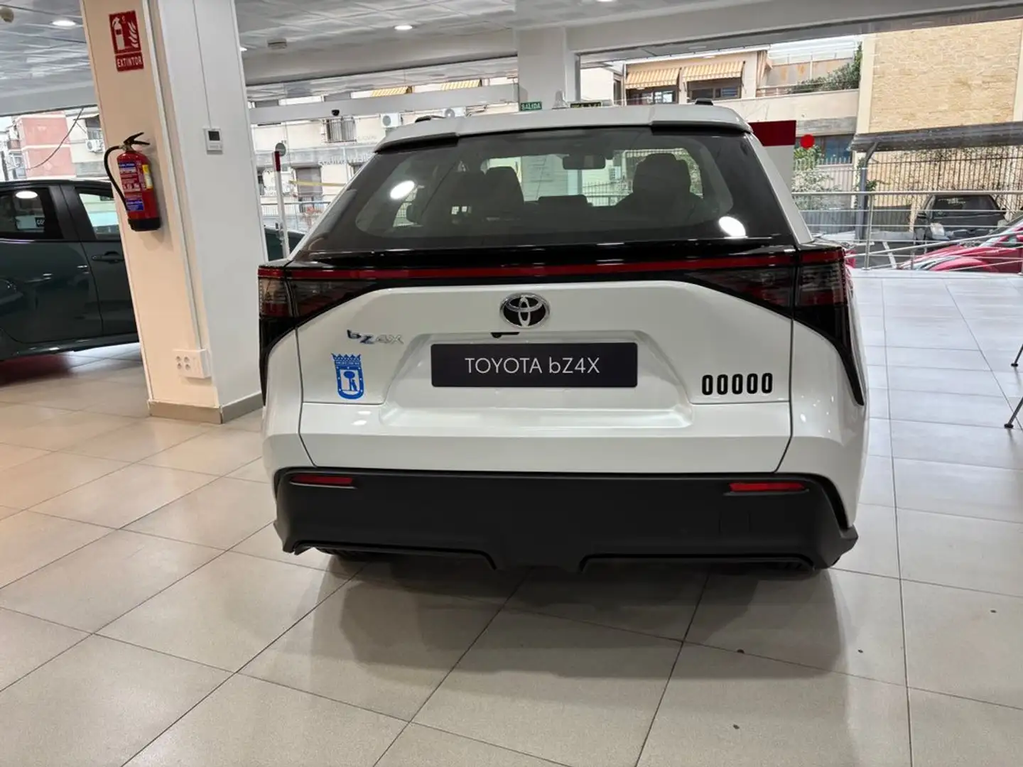 Toyota bZ4X 200E 4x2 Advance Wit - 2