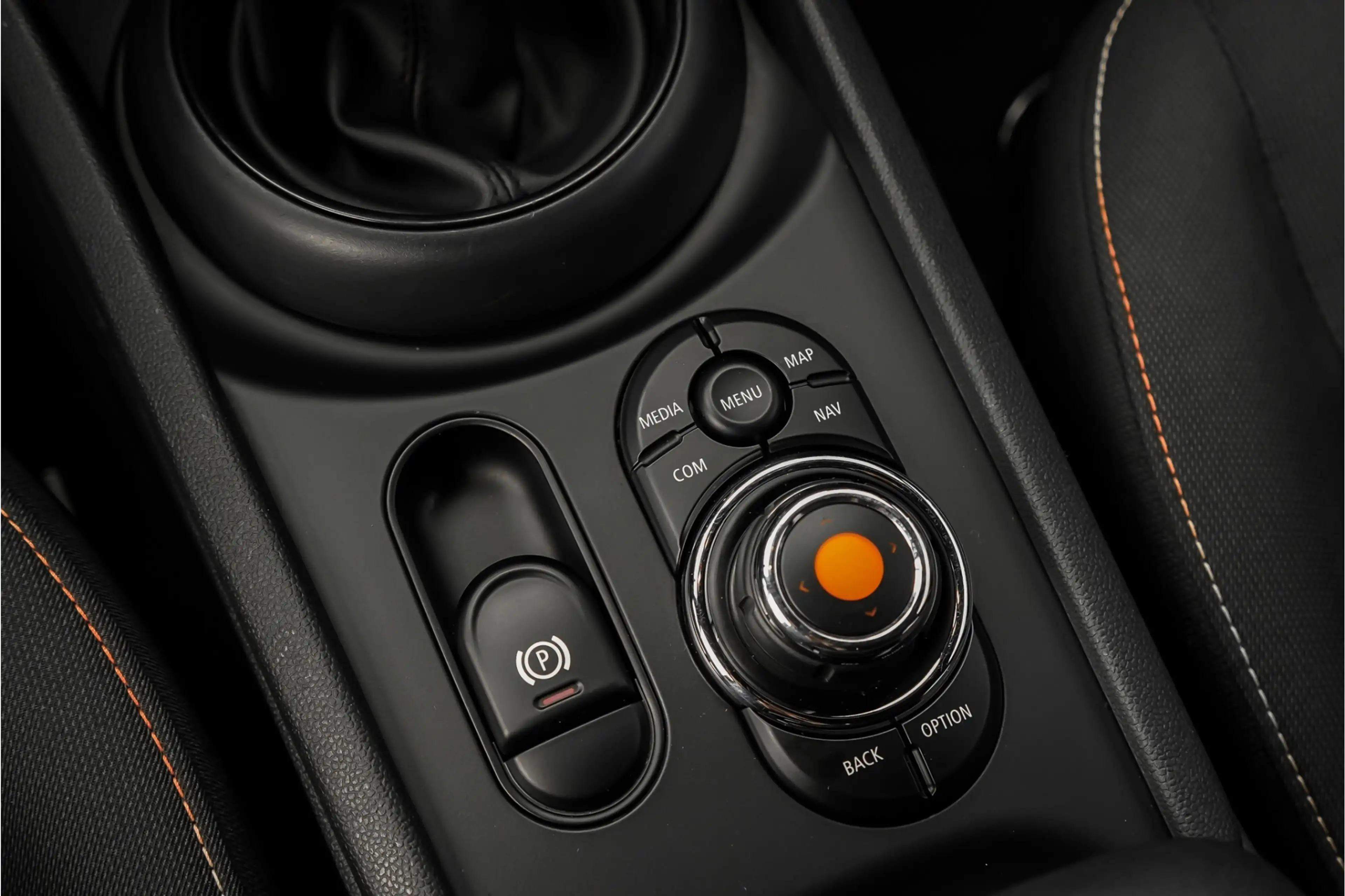 MINI Cooper Clubman 1.5 Salt Business Automaat CarPlay Trekhaak — photo 28