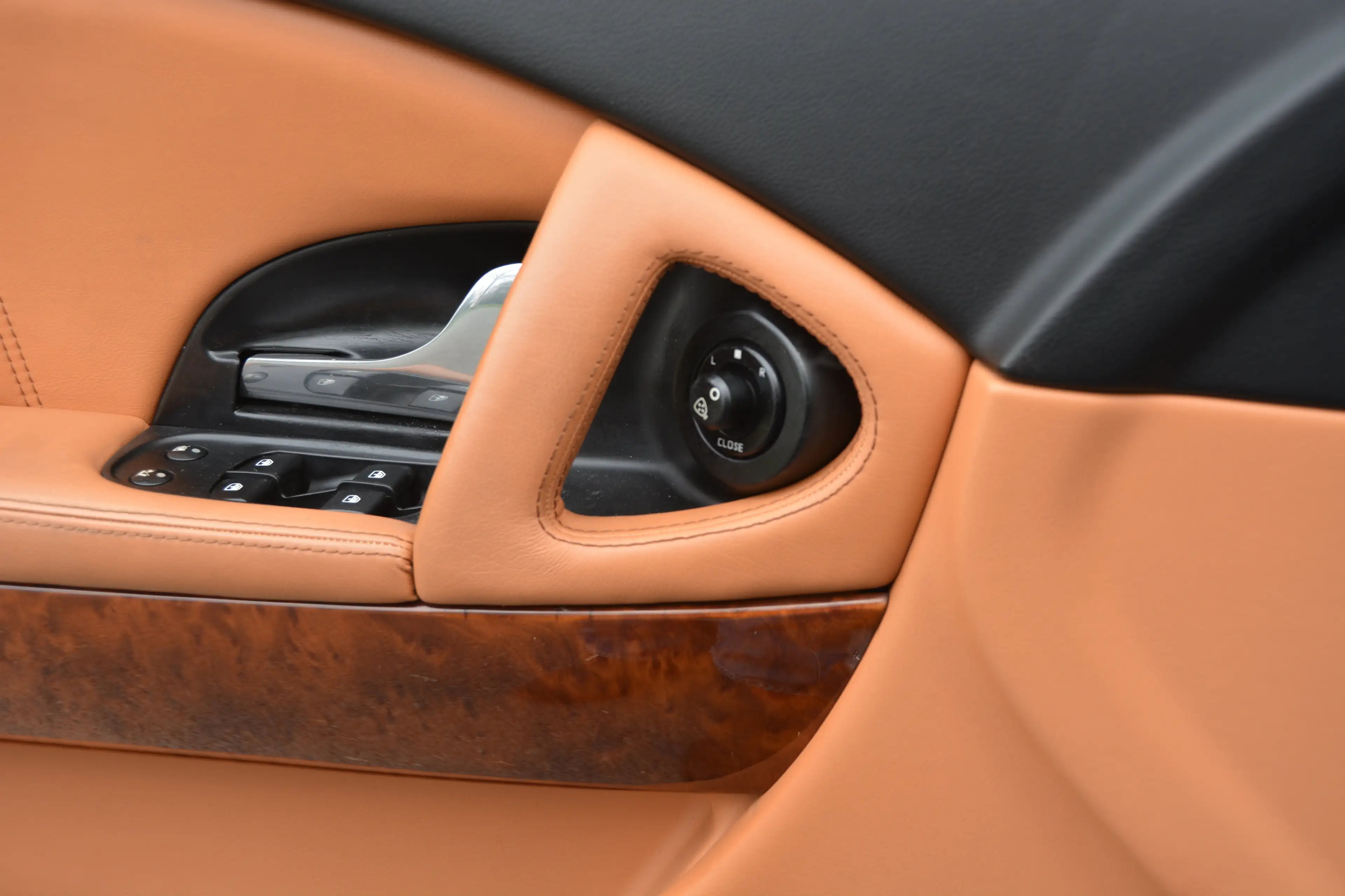 Maserati Quattroporte 4.7 S | ZF-transmission | Great Spec — photo 3