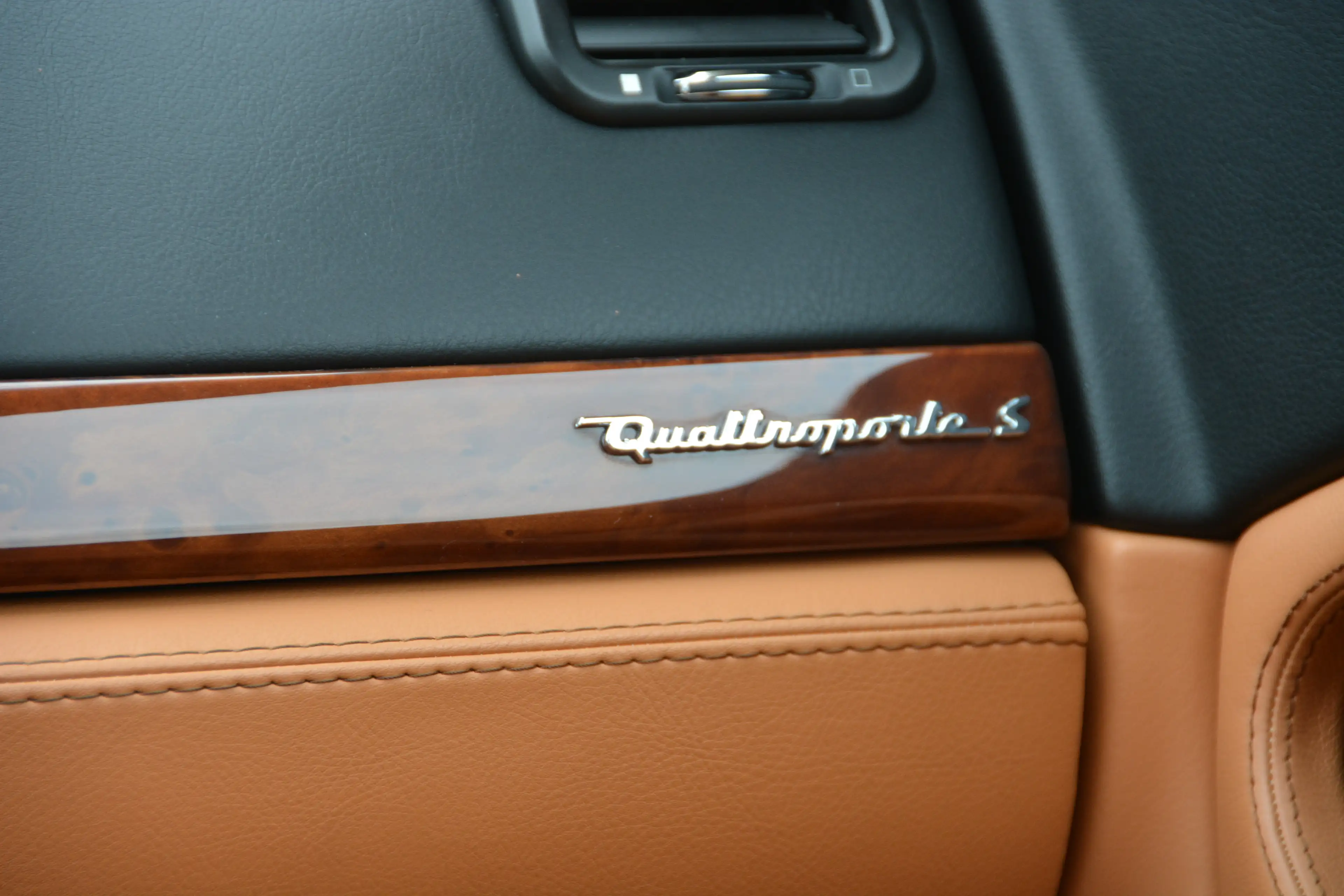 Maserati Quattroporte 4.7 S | ZF-transmission | Great Spec — photo 8