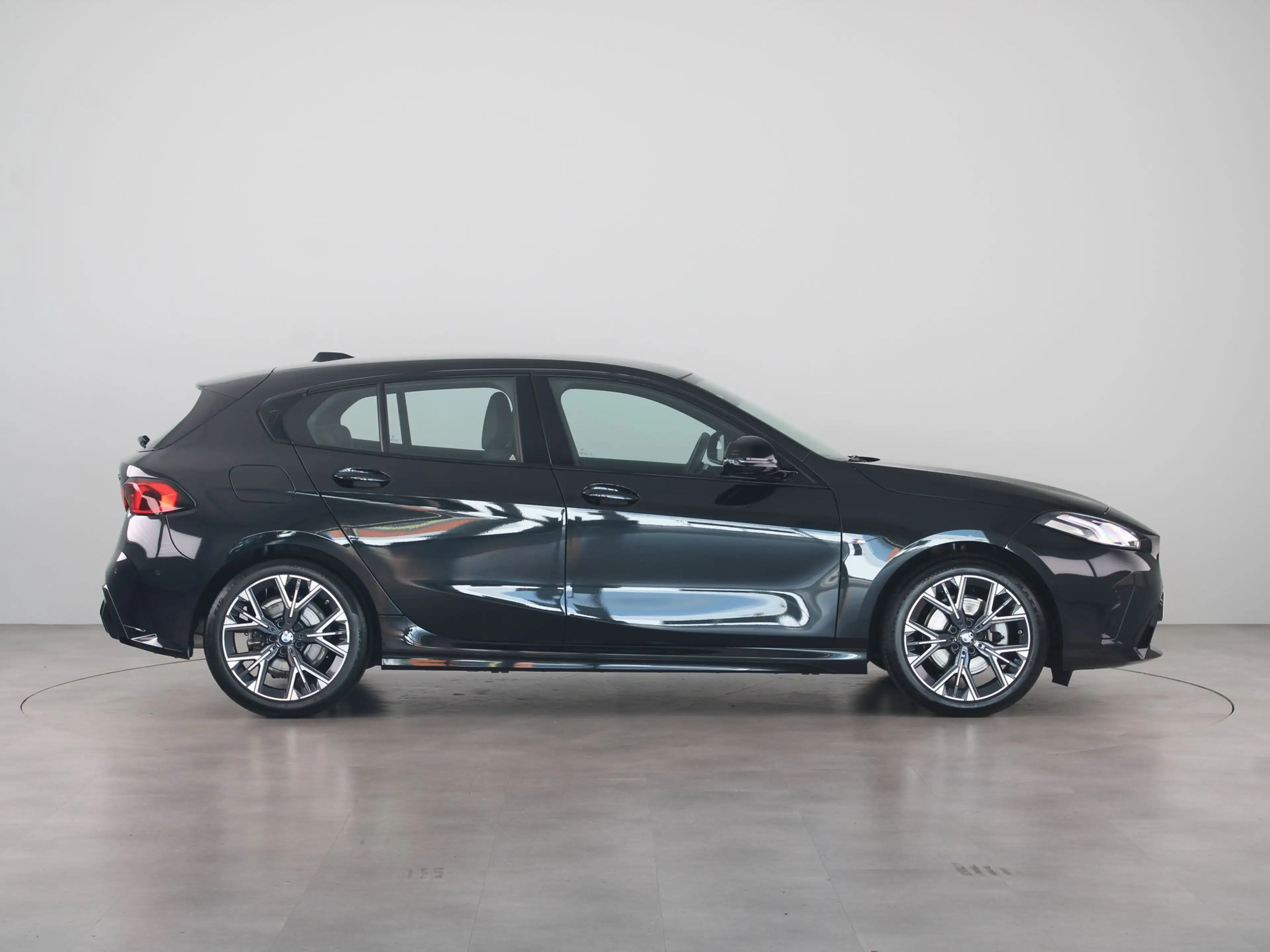 BMW 120 1 Serie M-Sport — photo 9