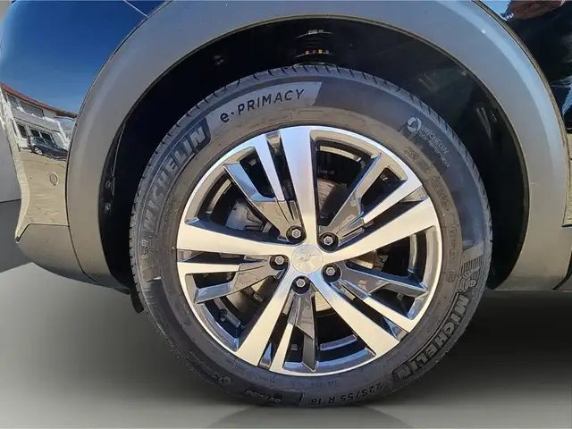 Peugeot 5008 view 11
