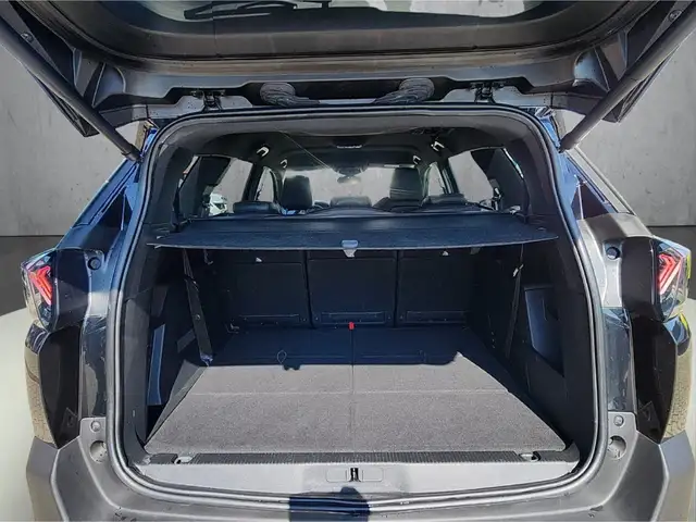 Peugeot 5008 view 7