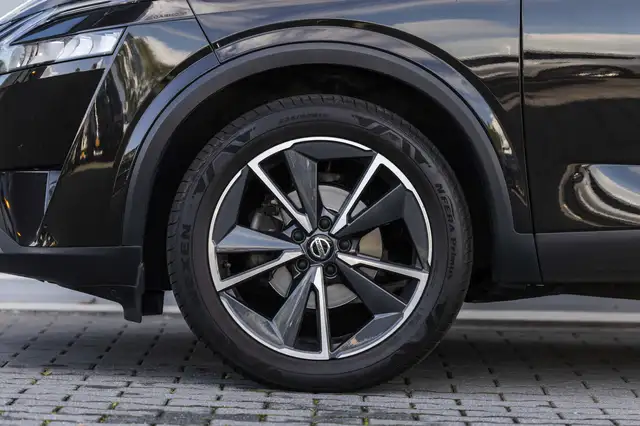 Nissan Qashqai view 18