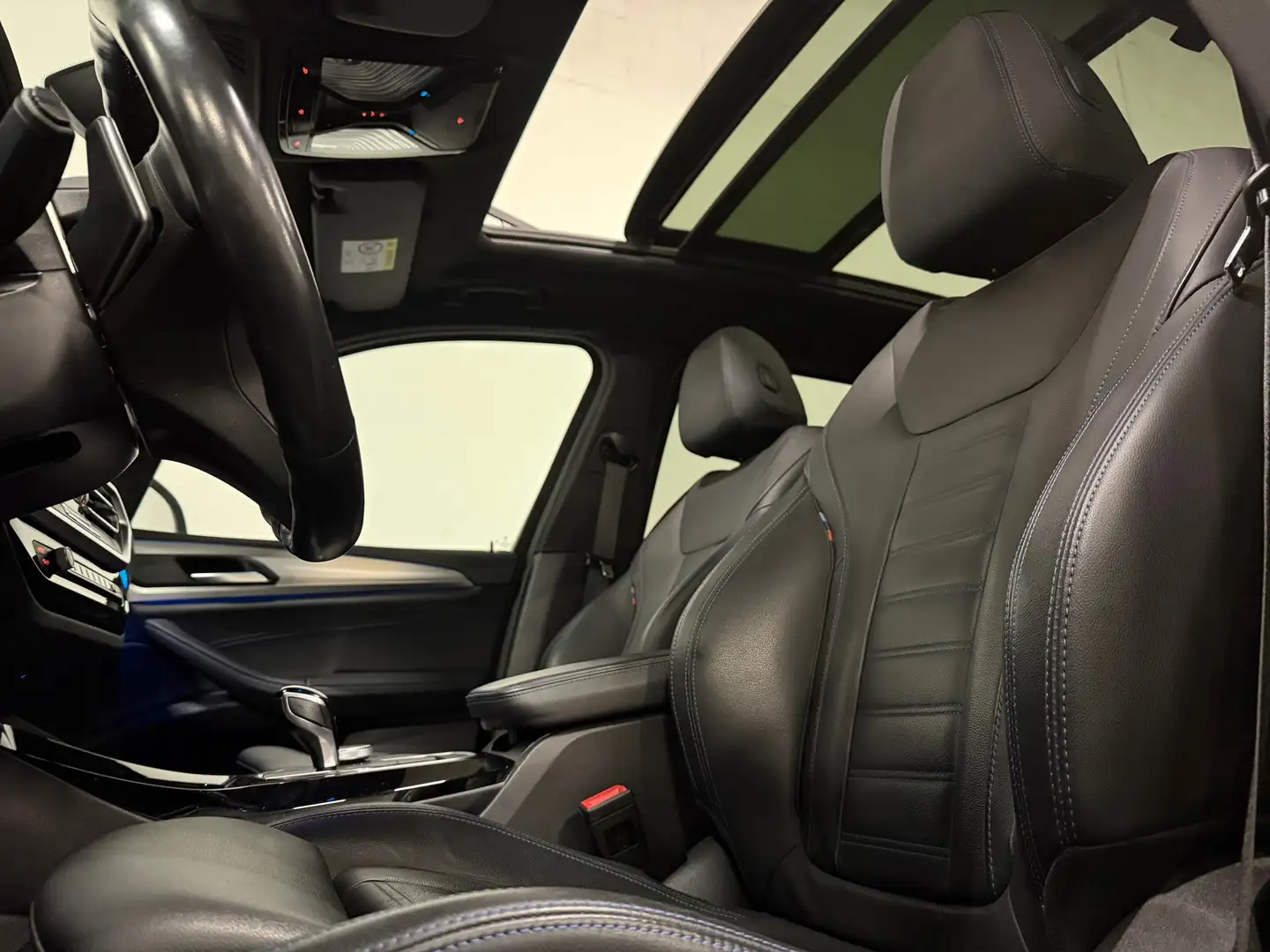 BMW X3 XDrive30e High Executive Pano Headup Trekhaak 292 Schwarz - 2