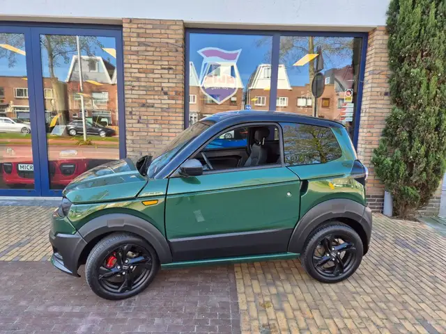 Ligier Myli R.EBEL X PACK  + STUURBEKRACHTIGING MET EEN ZEER L